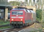 120 103 fuhr am 16.09.2012 mit dem IC 2417 durch Kln Deutz 