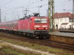 143 011-5 zieht ihren RE aus Cottbus in den Leipziger Hbf, um gleich wieder zurck zu fahren.