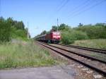 143 821-7 schiebt ihre RB11 Frankfurt/Oder kurz hinter Eisenhttenstadt.14.06.06