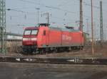 145 017 mit einer von wenigen  DB Cargo  Beschriftungen am 30.3.2011 in der Abstellgruppe Hamm