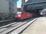 152 008-9 zieht einen schweren Gz durch den Bremer Hautbahnhof in Richtung Hannover. Sie trug noch das DB Cargo Kleid