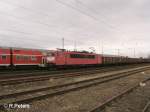 Noch ein Bild von 155 214-0 mit ihren Kohlezug bei durchfahrt in Eisenhttenstadt. 06.02.08