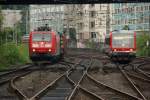 185 074-2 und 628 in Wuppertal Hbf