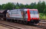 185-CL 003, Veolia, Sir Reiner, aufgenommen am 03.08.09, bei der Durchfahrt durch den Bahnhof Neuoffingen, Strecke Donauwrth-Neuoffingen-Ulm.