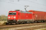 185 338-1, aufgenommen am 29.10.09, bei der Durchfahrt durch Gersthofen, Strecke Donauwrth-Augsburg.