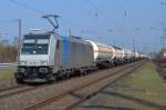 185 692 fhrt zurzeit fr die RurTalBahn und zog am 21.3.2012 den Butadien-Zug nach DSM Geleen (NL), hier bei Oelde.