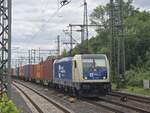 BR 187 323 WLC mit Containern bei der Durchfahrt HH-Harburg. 19.06.2025