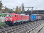 BR 189 008-6 ist mit seinen Containern in Richtung Sden unterwegs bei HH-Harburg.  19.Oktober 2024