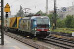 BR 6193 128 mit Containern durch M-Heimeranplatz Richtung Süden.  26.Juli 2025