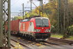 BR 6193 445-4 D-ELOC von DS Cargo mit Containern durch HH-Harburg in -> Hafen. 9.Oktober 2025