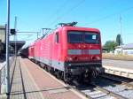 RE 38015 aus Magdeburg ( ab 11:06 Uhr) nach Eisenhttenstadt ( an 14:18Uhr )  in Burg bei Madeburg am sonnigen 
Sonntag den 16.August 2009 , pnktlich um 11:22 Uhr  ( KBS 260 )