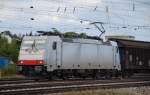 186 144-2, Locon, aufgenommen am 13.09.09, bei der Durchfahrt durch den Bahnhof Treuchtlingen.