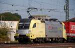 ES 64 U2-011, aufgenommwn am 13.09.09, bei der Durchfahrt durch Treuchtlingen.