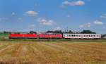 120 154-0 und 115 278-4, mit nur einem einzigen IC-Waggon am Haken, aufgenommen am 15.08.09, Strecke Augsburg-Ulm, kurz vor Mindelaltheim.
