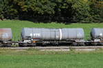 7841 214 (Zacns) von  VTG  am 9. Oktober 2024 bei Axdorf.