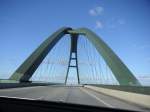 Fehmarn...und ber diese berhmte Autobahnbrcke geht es direkt zur deutschen Grenze Puttgarden zur berfahrt mit dem Schiff nach Dnemark.....aufgenommen im Mrz 2008