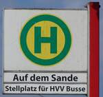 (275'047) - HVV-Haltestellenschild - Hamburg auf dem Sande - am 8. Mai 2025