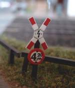 ...ein handgemaltes Andreaskreuz...
