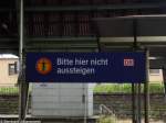  Bitte hier nicht aussteigen , heit es im Hagener Hbf. Doch man kann ja die andere Seite benutzen;-)