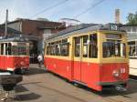 Tw 38 (LOWA) vor Tw 35 (Gotha), altes Depot Bachgasse, 9.5.2009