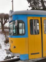 Detailansicht Zweirichtungswagen 528 an der Endstelle Waltershausen bahnhof