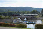 Dampf im Hochschwarzwald.

Einfahrt des Museumszuges mit 23 042 nach Schluchsee. September 2025.