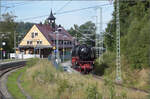 Dampf im Hochschwarzwald. 

23 042 in Bärental. September 2025.
