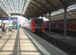 425 509 als RB aus Magdeburg Hbf bei der Einfahrt in Halle (Saale) Hbf. 10.05.2008