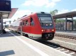 612 654 als RE 12 aus Regensburg Hbf bei der Einfahrt in Gera Hbf. 05.07.2008