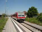 628 561 als RB 45 nach Neustadt (Weinstr.) Hbf in Freinsheim. 23.05.2009
