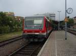 928 602 als RB 45 Grnstadt - Neustadt (Weinstr.) Hbf in Bad Drkhiem. 06.06.2009