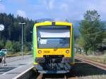 VT 22 als RB nach Plattling in Bayerisch Eisenstein. 31.07.2006