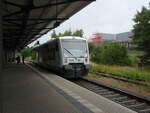 VT 564 der Vogtlandbahn als RB 1 Kraslice - Zwickau Zentrum in Falkenstein (Vogtl). 15.07.2025