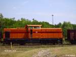 Lok 65 rollt mit ein Paar wagen aus dem Stahlwerk im Werkbahnhof Ziltendorf ein. 20.06.07