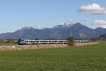 430 005 und 430 019 unterwegs in Richtung Mnchen. Aufgenommen am 8. April 2025 bei Bernau am Chiemsee.