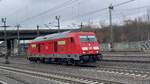 BR 245 022 von DB Fernverkehr als Lz durch HH-Harburg. 4.Dezember 2024