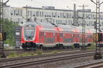 BR 445 100 + 445 099 als (RB 16 / RB 59097 Nrnberg Hbf -> Mnchen Hbf) durch M-Hirschgarten. 26.Juli 2025