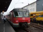 420 847 als S 7 nach Dsseldorf-Flughafen Terminal in Solingen Hbf. 31.05.2008