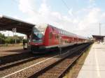 Ein Doppelstock Steuerwagen als RE 7 Krefeld Hbf - Rheine in Schwerte (Ruhr). 05.08.2008