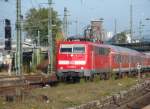111 009 als RE 13 nach Venlo wird bereitgestellt in Hagen Hbf. 12.10.2008