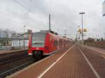 425 055 als RB 89 Paderborn Hbf - Hamm (Westf.) bei der Ausfahrt aus Geseke. 16.11.2008
