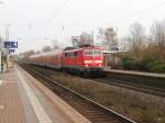 111 011 als RE 7 Mnster (Westf.) Hbf - Krefeld Hbf in Holzwickede. 29.11.2008