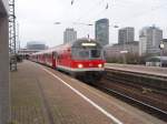 Ein Karlsruher Steuerwagen als RB 59 nach Soest in Dortmund Hbf. 09.12.2008