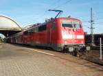111 158 als RE 13 Hamm (Westf.) - Venlo in Mnchengladbach Hbf. 25.01.2009