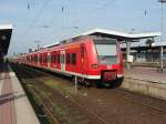 425 060 als RE 3 nach Dsseldorf Hbf in Dortmund Hbf. 26.04.2009