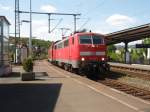 111 152 als RE 9 Aachen Hbf - Gieen bei der Einfahrt in Betzdorf (Sieg). 10.05.2009