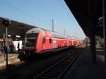 Ein Doppelstock Steuerwagen als RE 5 aus Emmerich in Koblenz Hbf. 23.05.2009