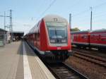 Ein Doppelstock Steuerwagen als RE 6 aus Dsseldorf Hbf in Minden (Westf.). 24.05.2009