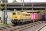 BR 151 007-2 D-EGP mit einem Containerzug bei der Durchfahrt HH-Harburg Richtung Maschen/Buchholz. 9.Oktober 2025