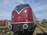 V200 122 (BR 221 122-5) der VEB zu Gast beim Sommerfest DB Museum Koblenz. 14.06.2025